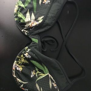 Body Glove Black Tropical Print Bikini Top